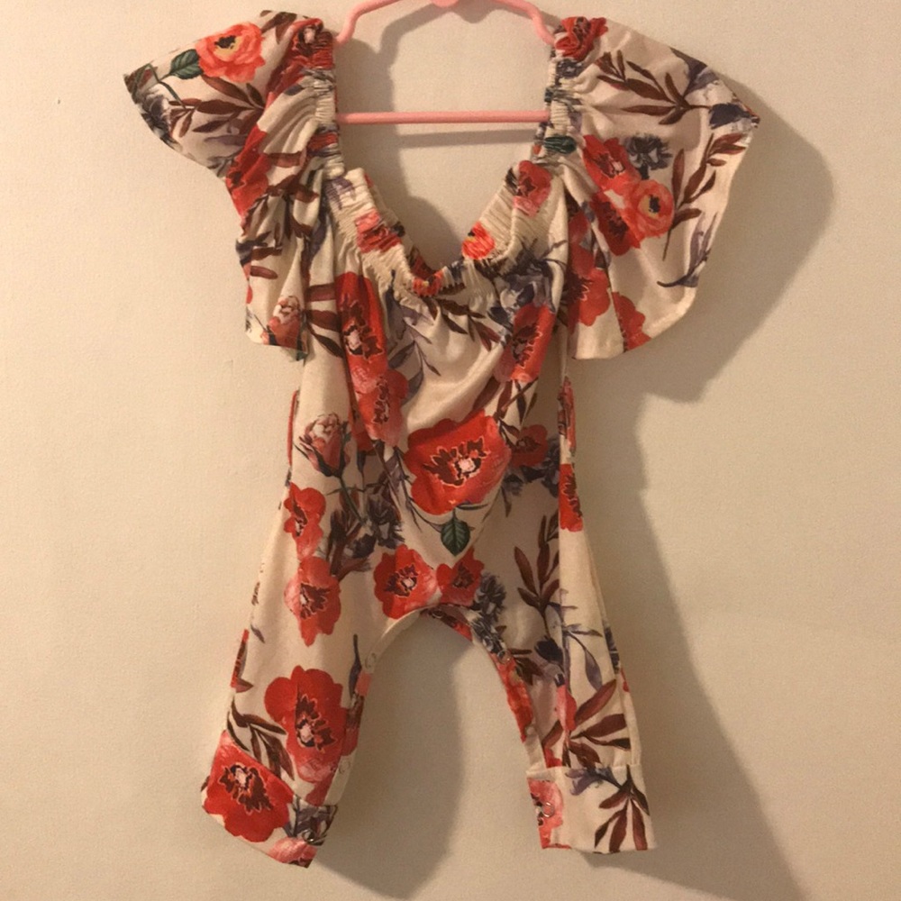 Off shoulder floral jumper